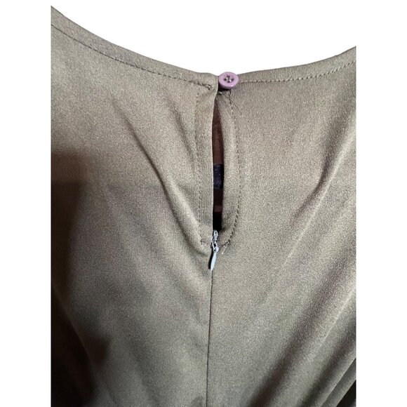 Green jumpsuit SMALL sleeveless  pockets wide legs stretch Comfortable - Picture 11 of 11